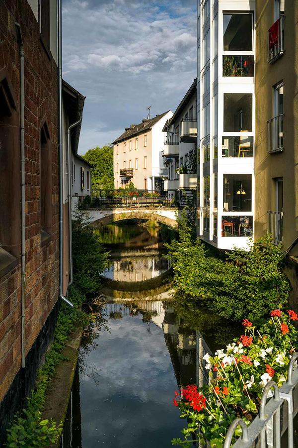 Отель Wirtshaus Zum Pferdemarkt Саарбург Экстерьер фото